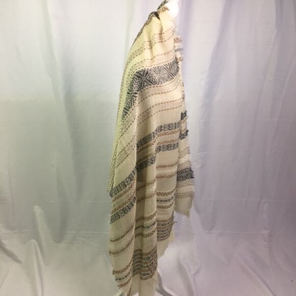 Stripe pattern Scarf Cream Black Tan with Fringe - Picture 4 of 12